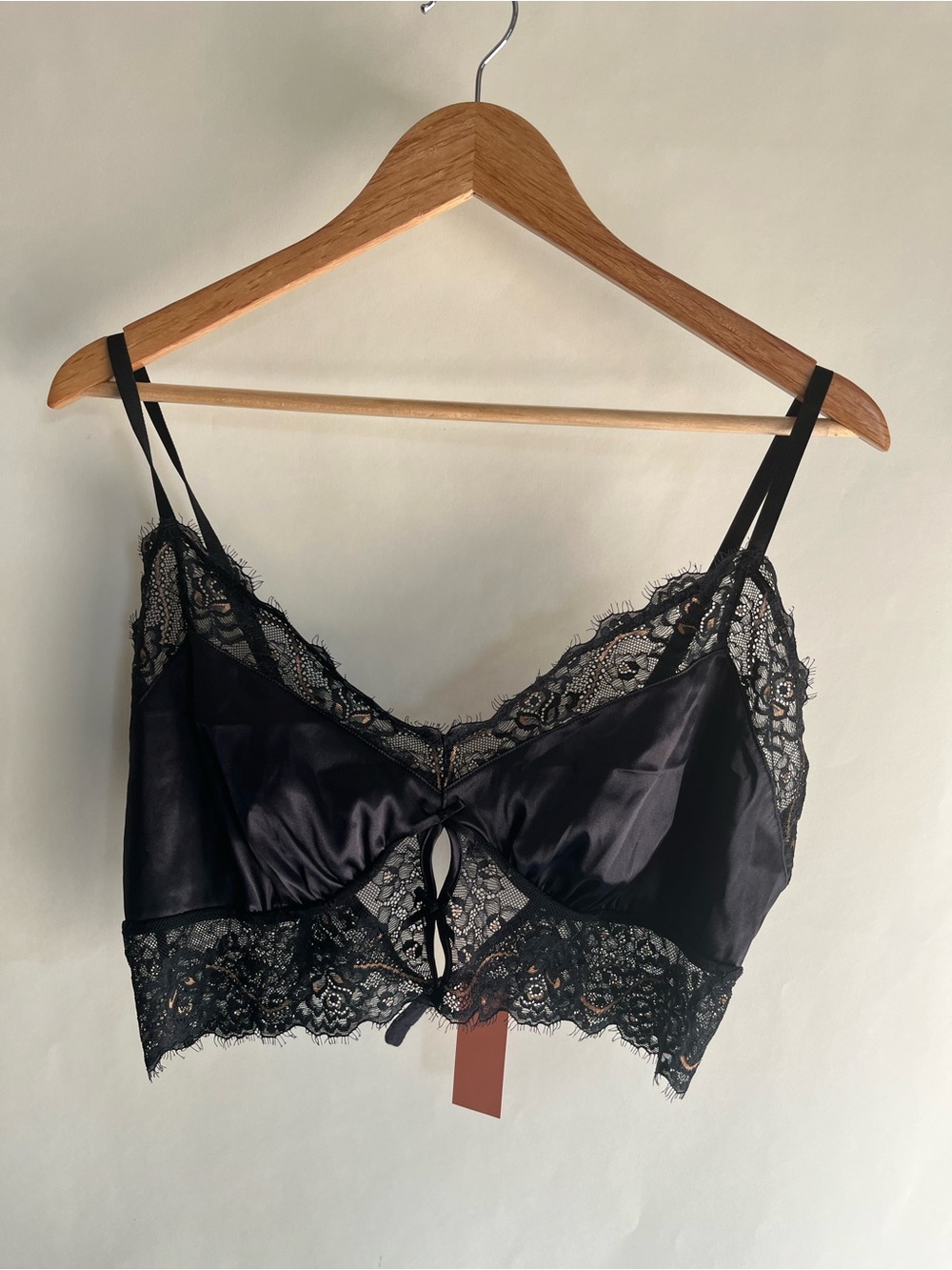Mentionables Lacy Satin Keyhole Bralette Sz 2X Black New NWT